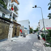 Nhà 4 Tầng Khu Đồng Bộ Centerhome Trường Thọ - Ngay Metro - Đường 6M Có Vỉa Hè - Giá Bán 8.8 Tỷ