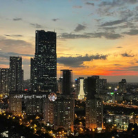Hiếm! Duy Nhất Căn Hộ Duplex 240M2 Toà E4 Yên Hoà, Sẵn 5 Phòng Ngủ. Hướng Đông Nam View Liền Kề Đẹp
