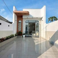NHÀ CẤP 4 – DIỆN TÍCH 100m² – SHR, THỔ CƯ 100%
