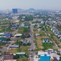 Giá Rẻ !!! Cặp 02 Liền Kề Ngang 11M Sát Đại Học Fpt - Mật Độ Xây 80% Được 5 Tầng Liên Hệ: 0905 956 613