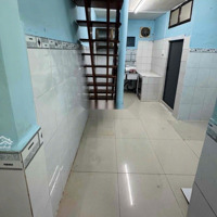 Cho Thuê Nhà Hẻm Nguyễn Trãi, P. Nguyễn Cư Trinh Q1