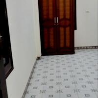 Cho thuê nhà ngõ 102 Trường Chinh, 4.5 tầng x 35m2, 12 Triệu làm kho, KD online, văn phòng