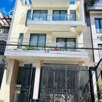 Nhà Đường Bạch Đằng 8X20M Hầm Trệt 3 Lầu Cho Thuê