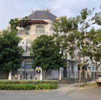 Cho Thuê Nhà Phố Căn Góc Hai Mặt Tiền Lakeview City Giá 33 Triệu/Th Nhà Hoàn Thiện Nội Thất Cơ Bản.