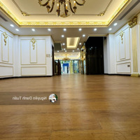 ( Bán Gấp - Giảm 2 Tỉ ) Căn Nhà C3-34 Diện Tích 120M2, Sổ Đỏ Sẵn. Hoàn Thiện Luxury Có Thang Máy