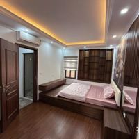 Bán Nhà Ngõ 68 Cầu Giấy Cổng Riêng, 6 Tầng, 20M Ra Phố Mặt Tiền Khủng 6T*8,3Tỷ