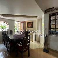 Biệt Thự Q7 - Ngay Cầu Tân Thuận - Cách Pmh Chỉ 2P - 96M2 - 4 Tầng Kiên Cố - Xe Hơi Ngủ Nhà