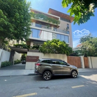 ( Hót ) Ngộp Bank Bán Gấp Nhà Hẻm 8M Nguyễn Bỉnh Khiêm Q.1 Trệt Lầu St Diện Tích: 13M X 15M Giá Bán 39.5Tỷ