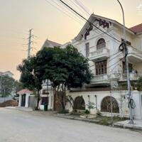Chính chủ bán liền kề cienco5 cạnh lideco mặt đường 50m hoàng quốc việt, giá siêu đầu tư 0961701215