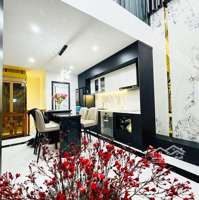 Thiện Chí Bán Giảm 1Tỷ Chỉ 12,5Tỷ Có Nhà Nguyễn Cao Lô Góc, Thang Máy, Ôtô Đỗ, Ngõ Nông, Kinh Doanh