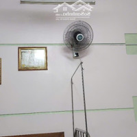 Cho Thuê Căn Hộ Tập Thể Tầng 1 Ngõ 112 Hoàng Quốc Việt Diện Tích 50M2, Cầu Giấy Hà Nội