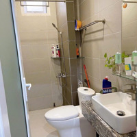 Bán Nhà Hẻm Vip 214 Nguyễn Trãi , Nct,Q.1.Dtcn 33,5M2.Kc 4 Lầu. Chỉ 10.2 Tỷ