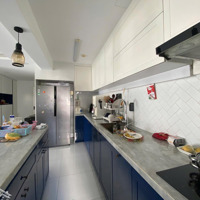 Bán Gấp Căn Hộ Happy Valleydiện Tích135M2, 4 Phòng Ngủ 2 Vệ Sinhfull Nội Thất Giá Bán 9Tỷ6, Liên Hệ: 0914266179