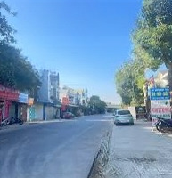 Bán Nhà Mặt Phố Lạc Long Quân Đang Kinh Doanh Sầm Uất