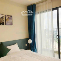 Cần Bán Nhanh Căn Góc 3N Tầng Cao, Full Đồ, Ban Công Đông Nam, View Hồ Tây Tuyệt Đẹp Kosmo Tây Hồ