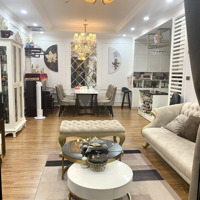 Căn 02 Phòng Ngủ 2 Vệ Sinh75M2 Tại Tòa T18 Times City Giá Chỉ 6.2 Tỷ. Liên Hệ: 0977088770