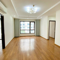 Cho Thuê Căn 3 Ngủ 2 Vệ Sinhnội Thất Cơ Bản Tòa Park Hill. Giá Bán 15 Triệu/Tháng. Liên Hệ: 0914390388