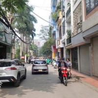 Trần Quang Diệu, Hoàng Cầu, Đống Đadiện Tích37M2 Giá Bán 7.3Tỷ, Ngõ Nông Cách Phố 10M, Gần Hồ, Dân Trí Cao