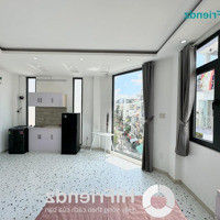 Căn Hộ Dịch Vụ Mới 100%, Ban Công 30M2, Ngay Nam Kỳ Khởi Nghĩa Q3, Đầy Đủ Nội Thất, Được Nuôi Pet