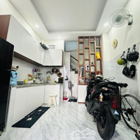 Tân Phú -Hẽm Xe Hơi- 3 Tầng Đúc Btct - Hoàn Công Đủ - Nhà Mới - Dọn Vào Ở Ngay Chỉ 3.75 Tỷ