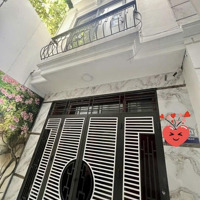 Nhà Đẹp 5 Tầng Ngọc Lâm, 37M², 2 Thoáng, Ô Tô Đỗ Cổng