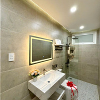 Siêu Hiếm Và Duy Nhất! Chủ Gửi Căn Nhà Phố Khu Bờ Sông Hbc Tp Thủ Đức Giá Chỉ Nhỉnh 6 Tỷ
