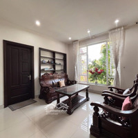 Villa Đường Quách Văn Tuấn K300, 9X23M, Trệt 2 Lầu Cho Thuê