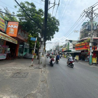 Nhỉnh 1 Tỷ Có Hộ Khẩu Sài Gòn - Ngay Âu Cơ - Nhà 3 Tầng Mua Ở Ngay - Gần Mặt Tiền.
