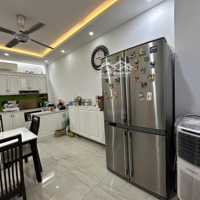 Bán Nhà Riêng Cách 1 Nhà Ra Phố, 40M2 X 4 Tầng 3 Phòng Ngủ Khách, Bếp, Đẹp, Thoáng, Giá Nhỉnh 5 Tỷ