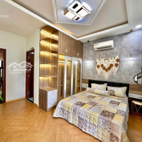 Mặt Tiền Nguyễn Thái Bình - Trương Hoàng Thanh P12 Tân Bình 4X13M Hầm, 5 Tầng Mới, Giá Bán 12.5 Tỷ Tl
