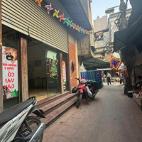 Bán Nhà Cầu Giấy - 81.4M2 - Ngõ Thông - Ô Tô Đỗ Cửa - 14 Tỷ -Diện Tíchcho Thuê 300 Triệu/ Năm