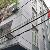 Nhà Dương Quảng Hàm, Nguyễn Khánh Toàn. Phân Lô, Oto Dừng Đỗ, Vào Nhà. Lô Góc 2 Thoáng Vĩnh Viễn.