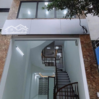 Bán Nhà Ngũ Hiệp,Thanh Trì, Nhỉnh 5Tỷ (Ctl) , 40M2, 4 Phòng Ngủ 3 Vệ Sinh Ô Tô Đỗ Cổng,Pháp Lý Đầy Đủ.