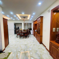 Biệt Thự Chất Gần Tân Sơn Nhì_ Tân Phú _6.7 X 18 _4 Tầng_ Hẻm Xe Hơi_ Nhỉnh 14 Tỷ