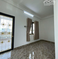 Bán Nhà 2Mặt Tiềnhẻm , Nhà Mới Cứng , Siêu Đẹp , Kế Bên Hội Thánh Giá Nhỉnh 9 Tỷ