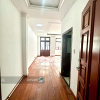(Hot) Bánhẽm Xe Hơibạch Đằng Khu Sân Bay,Diện Tích6X15M 4 Tầng Đang Cho Thuê 30 Triệu/Tháng Giá Chỉ 13,5 Tỷ Tl