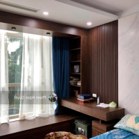 (Giá Thật). Chính Chủ Bán Căn 130M2 3 Phòng Ngủ+ 2 Wc Full Nội Thất Đẹp Cc Mandarin Garden