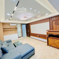 Nhà Đẹp 3Tầng (4 X 16) Có Thang Máy, Oto Vào Nhà Đường Nguyễn Văn Lượng Gần Dương Quảng Hàm