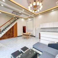 Nhà lầu vị trí đẹp nằm kế bên Chợ An Thới Bình Thủy Cần Thơ
