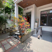 Siêu Phẩm Nhà Phố Vườn Lakeview Vị Trí Đẹp Kế Hồ Cảnh Quan Diện Tích Chuẩn 140M2(7X20) 4Tầng 23Tỷ