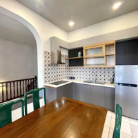 Cho Thuê Nhà 60M*4 Tầng, Ngõ 158 Ngọc Hà, Ba Đình, Giá Bán 18 Triệu (Tl).