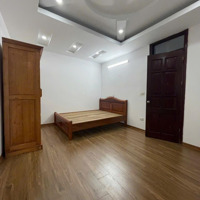 Chính Chủ Bán Nhà 38 Ngõ 180/79 Nam Dư - Hoàng Mai,Diện Tích33M2 X 5T. Giá Bán 2,98 Tỷ