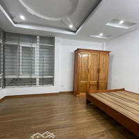Chính Chủ Bán Nhà 38 Ngõ 180/79 Nam Dư - Hoàng Mai,Diện Tích33M2 X 5T. Giá Bán 2,98 Tỷ