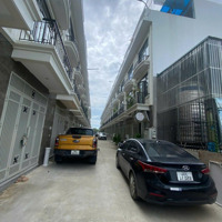 Nhà 4 Tầng Ô Tô Dừng Tránh Đỗ Thoải Mái Có Gara Ô Tô - Cách 500M Ra Đại Lộ Thăng Long Giá Cực Tốt