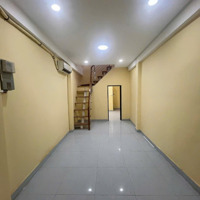 Nhà Đường Lê Thị Riêng Gần Bánh Mì Huynh Hoa, 2 Phòng Ngủ, Nhà Sơn Mới, Hẻm An Ninh