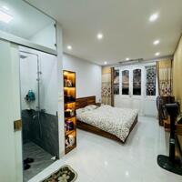 Bán nhà Cầu Giấy- 81.4m2- ngõ thông- ô tô đỗ cửa- 14 tỷ