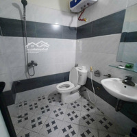 Nhà Bằng Liệt Cạnh Linh Đàm, 5Tầng Đẹp Full Nội Thất,Ô Tô Đỗ Cửa Ngõ Thông 47M² Giá Bán 6,6 Tỷ
