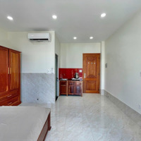 Studio Ban Công New 100%, Full Nội Thất Gần Chợ Hoàng Hoa Thám