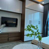 Siêu Phẩm Ccmn 30M2 Cao Cấp. Full Đồ Tv, Máy Giặt, Ban Công Thoáng Tại Mặt Phố Hồ Tùng Mậu