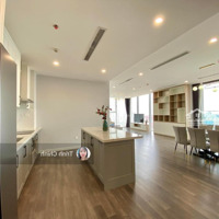 Bán Gấp Căn Hộ 15 - 17 Ngọc Khánh, 150M2, 3 Phòng Ngủ Căn Góc, 2 Mặt Thoáng, View Hồ Giảng Võ